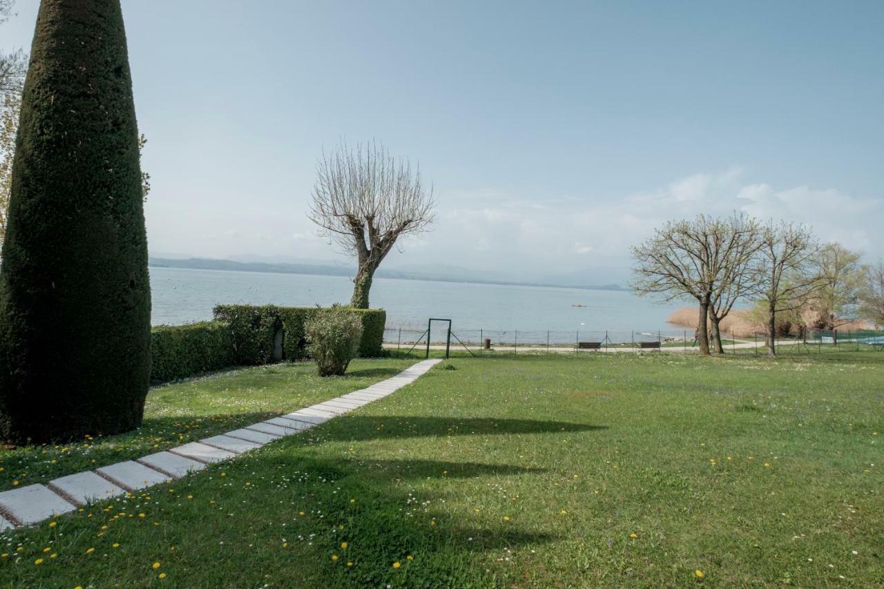 Residence Holiday Sirmione B8 Exterior photo
